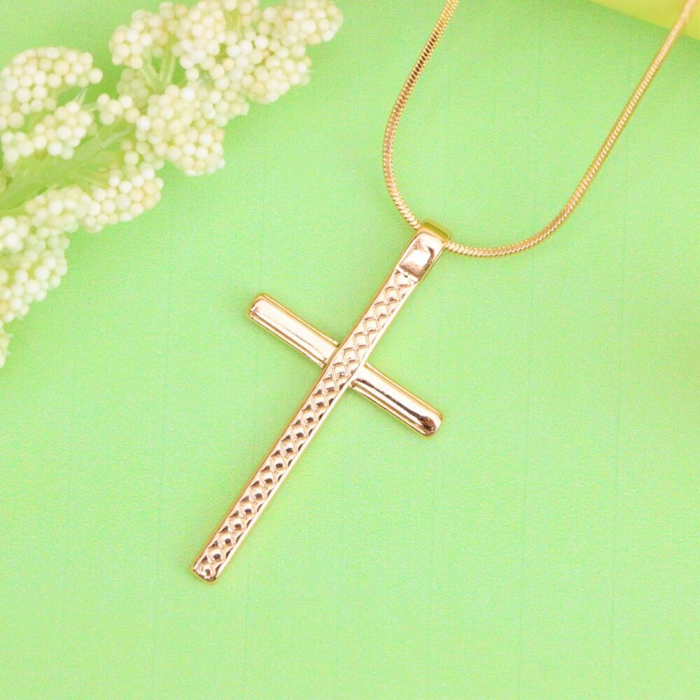 "Elegant Long Cross Rose Gold Pendant with Diamond Pattern Design, XPPT1601 - Picture 13 of 13
